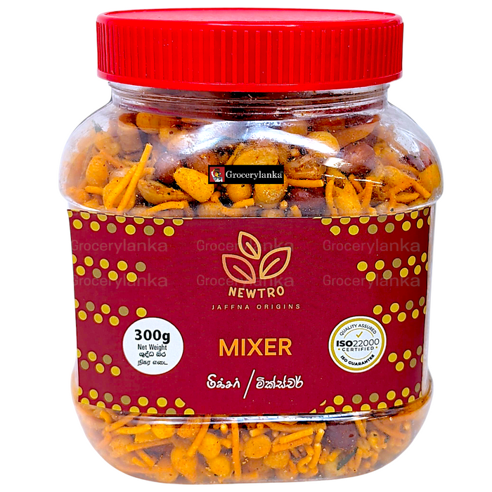 Newtro Mixture with Cashew 300g (10.5oz)